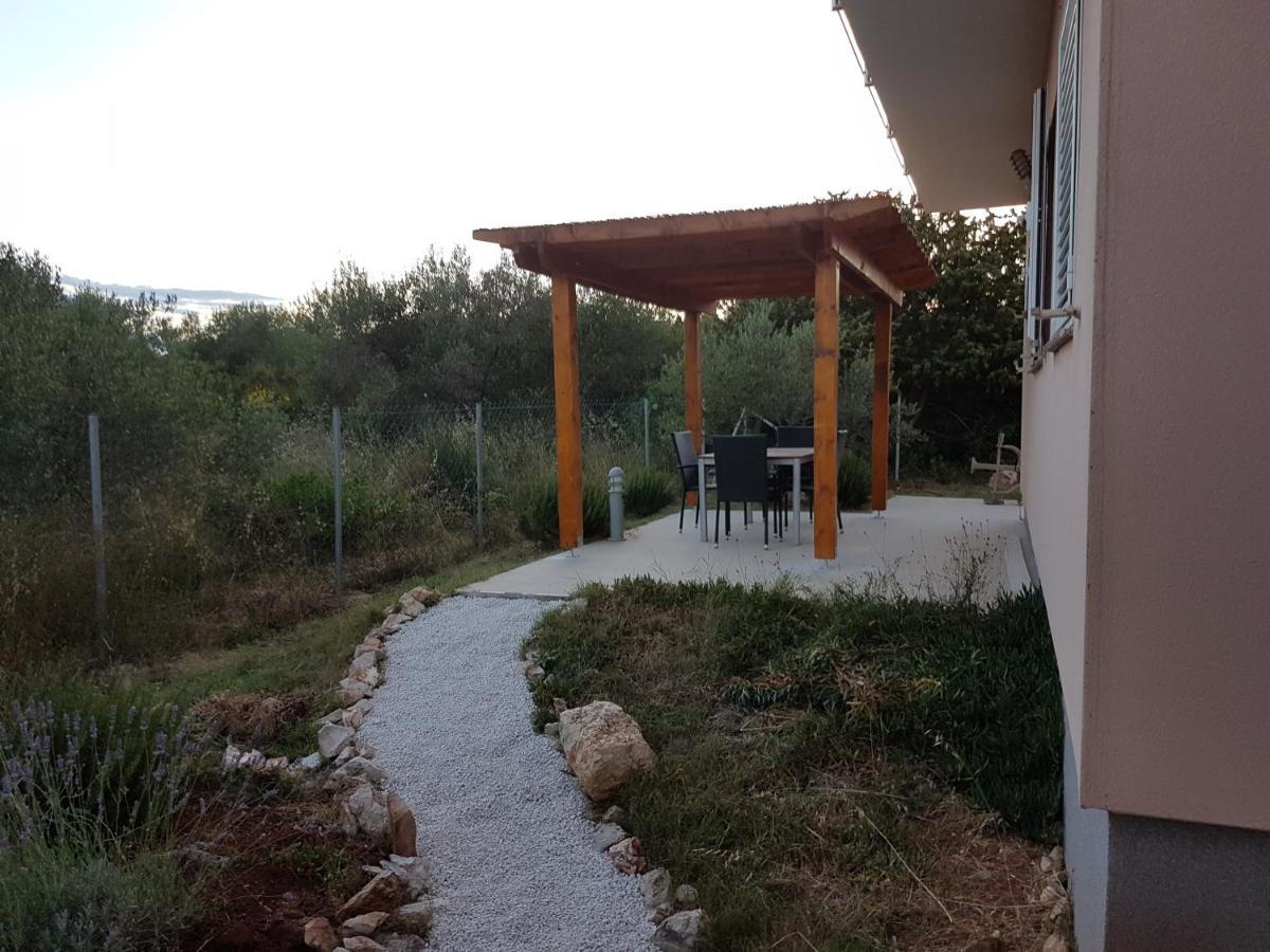 Olive Apartments Ugljan Zewnętrze zdjęcie